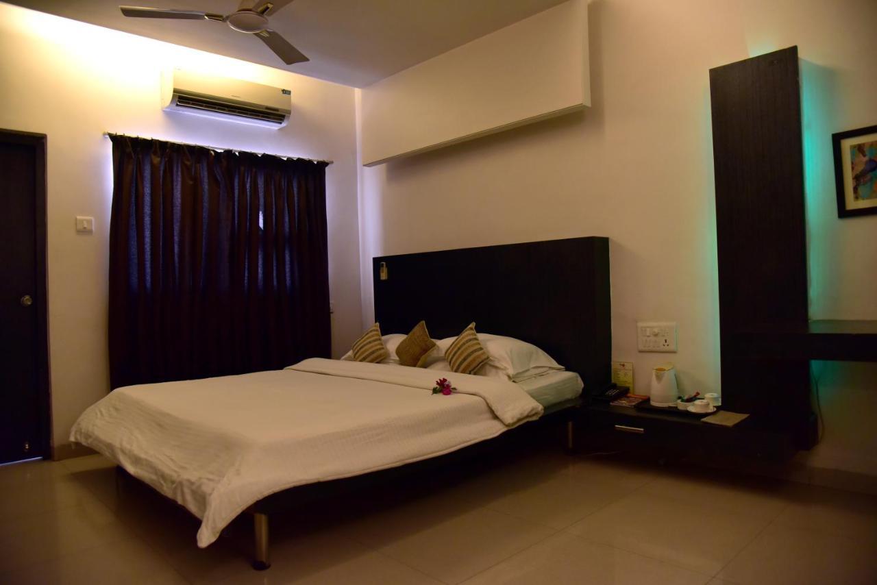 Hotel Rama Heritage Nashik Exterior foto